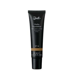 SLEEK  VITALITY FOUNDATION | BONUS BEAUTY BLENDER